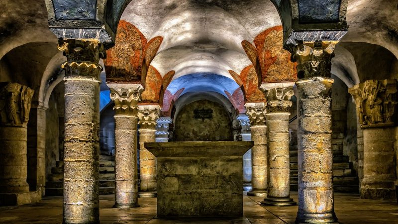 Creepy Crypts, Tombs and Catacombs – Virtual Tour